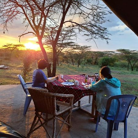 Bed and Breakfast Maasai Mara Safari Camp In Kenya à Sekenani Extérieur photo